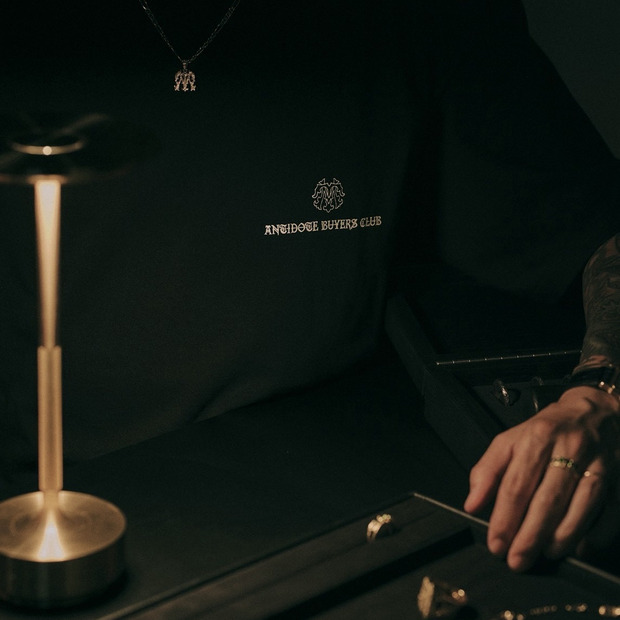 Engraved TMB Pendant 【Antidote Buyers Club × TRADMAN'S BONSAI】 詳細画像